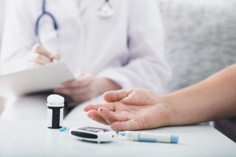 Dr Julie Ng Diabetes Specialist