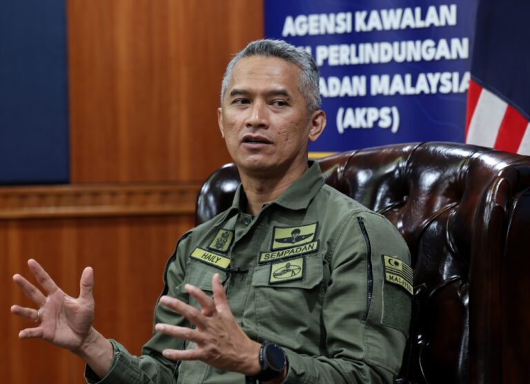 klia-security-screening-cleared-malaysia-airlines-pilot-s-baggage-before-jakarta-drug-bust-says-border-agency-chief-featured