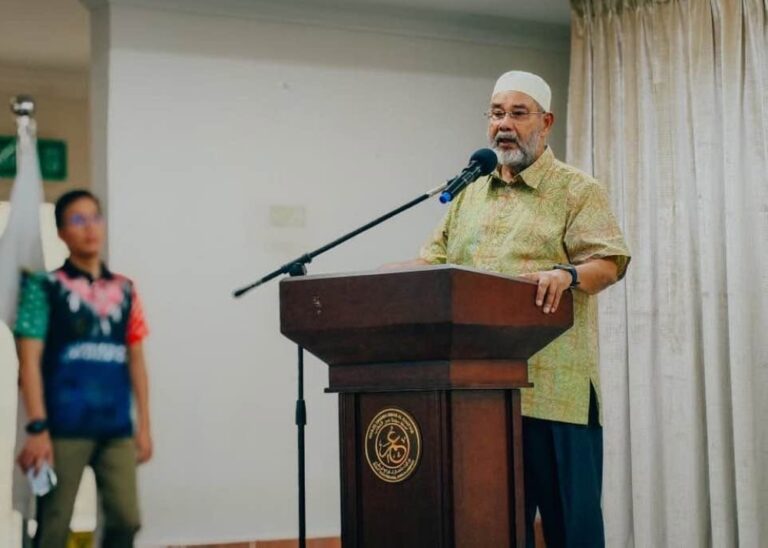 courts-not-public-debate-should-resolve-negeri-sembilan-royal-dispute-says-former-law-minister-syed-hamid-albar-featured