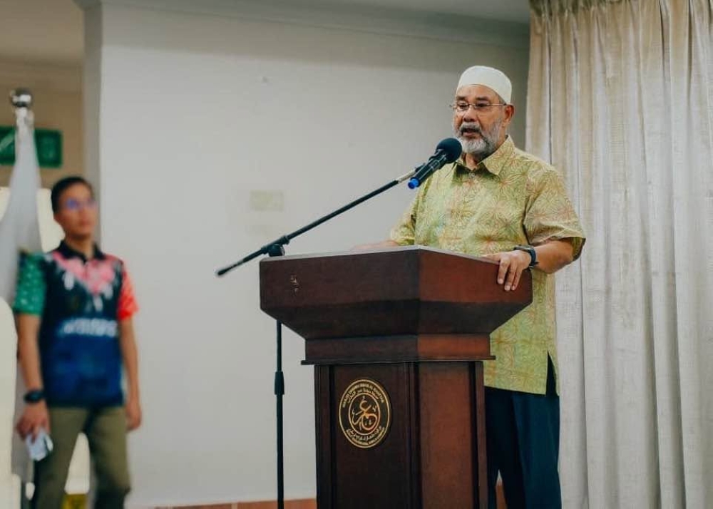courts-not-public-debate-should-resolve-negeri-sembilan-royal-dispute-says-former-law-minister-syed-hamid-albar-featured